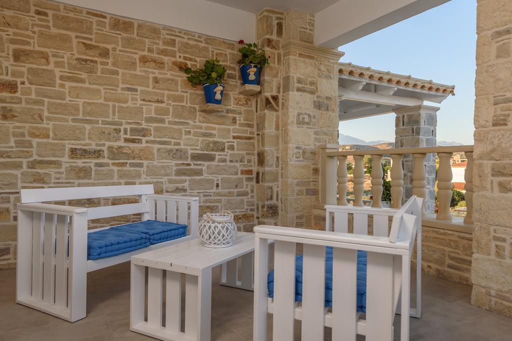קלמאקי Aristodimos Luxury Suite מראה חיצוני תמונה