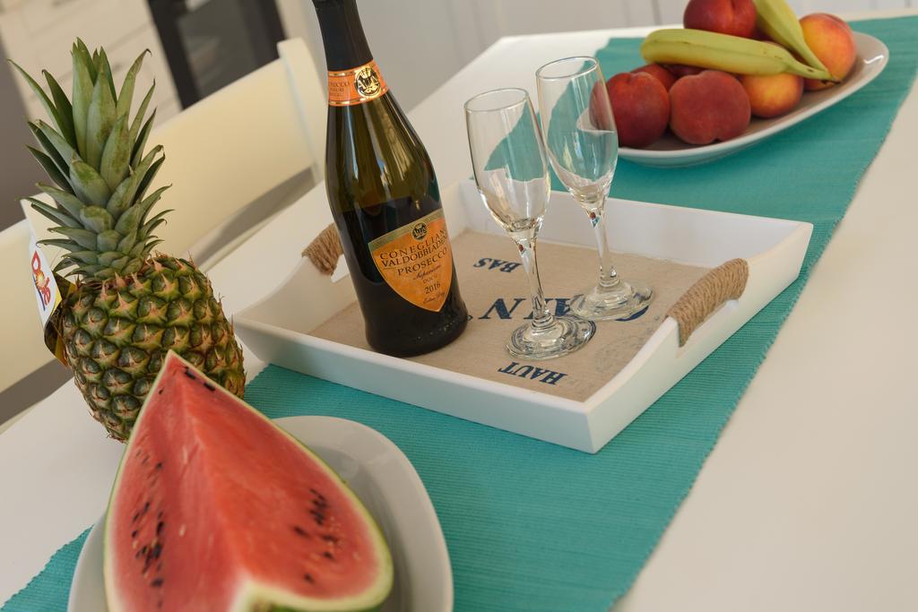 קלמאקי Aristodimos Luxury Suite מראה חיצוני תמונה