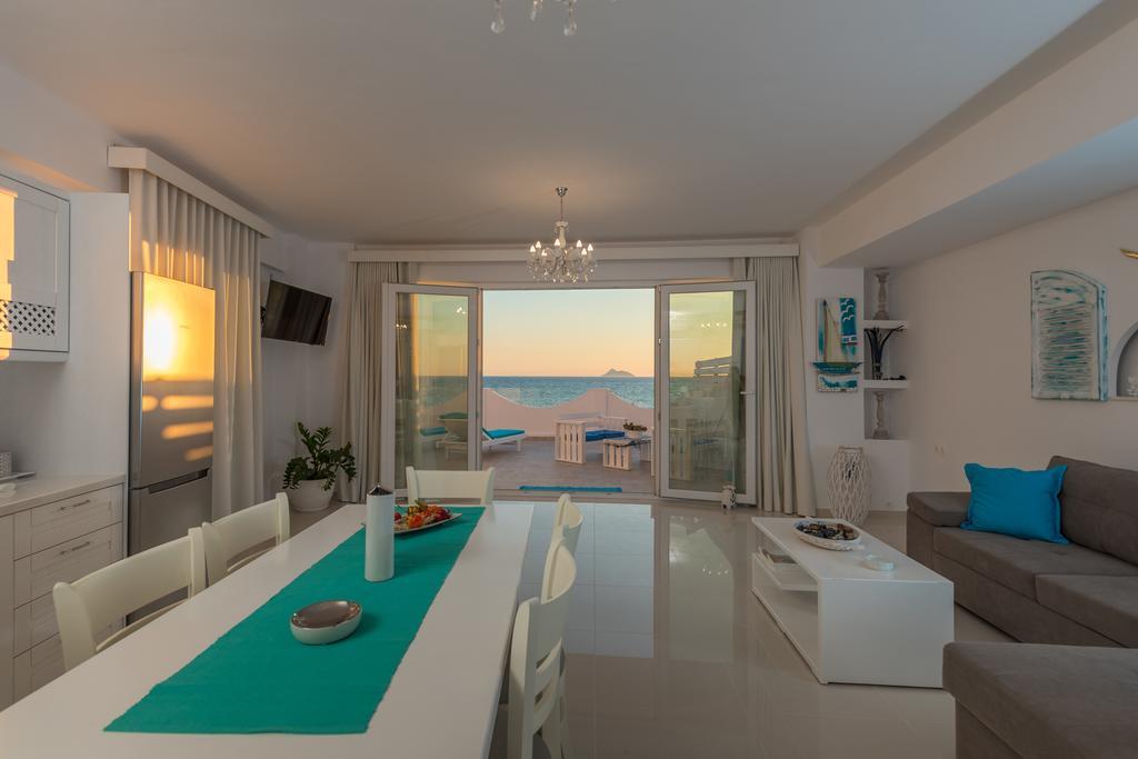 קלמאקי Aristodimos Luxury Suite מראה חיצוני תמונה