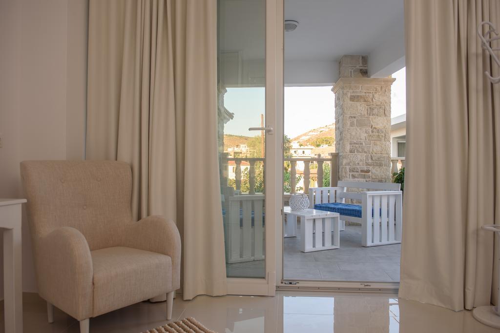 קלמאקי Aristodimos Luxury Suite מראה חיצוני תמונה